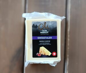 Сыр твердый "Свисстайлер". Швейцария